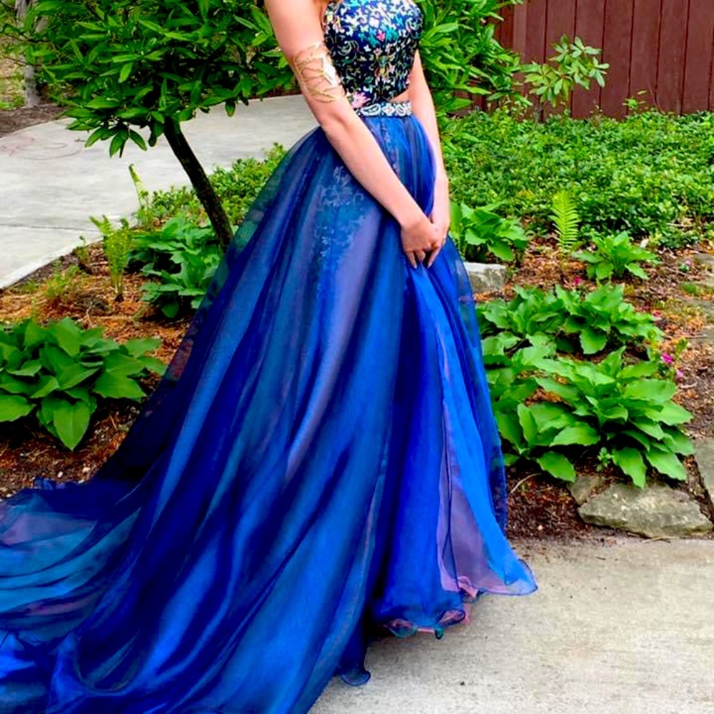 Sherri Hill Prom Dress- Size 0 worn once!
